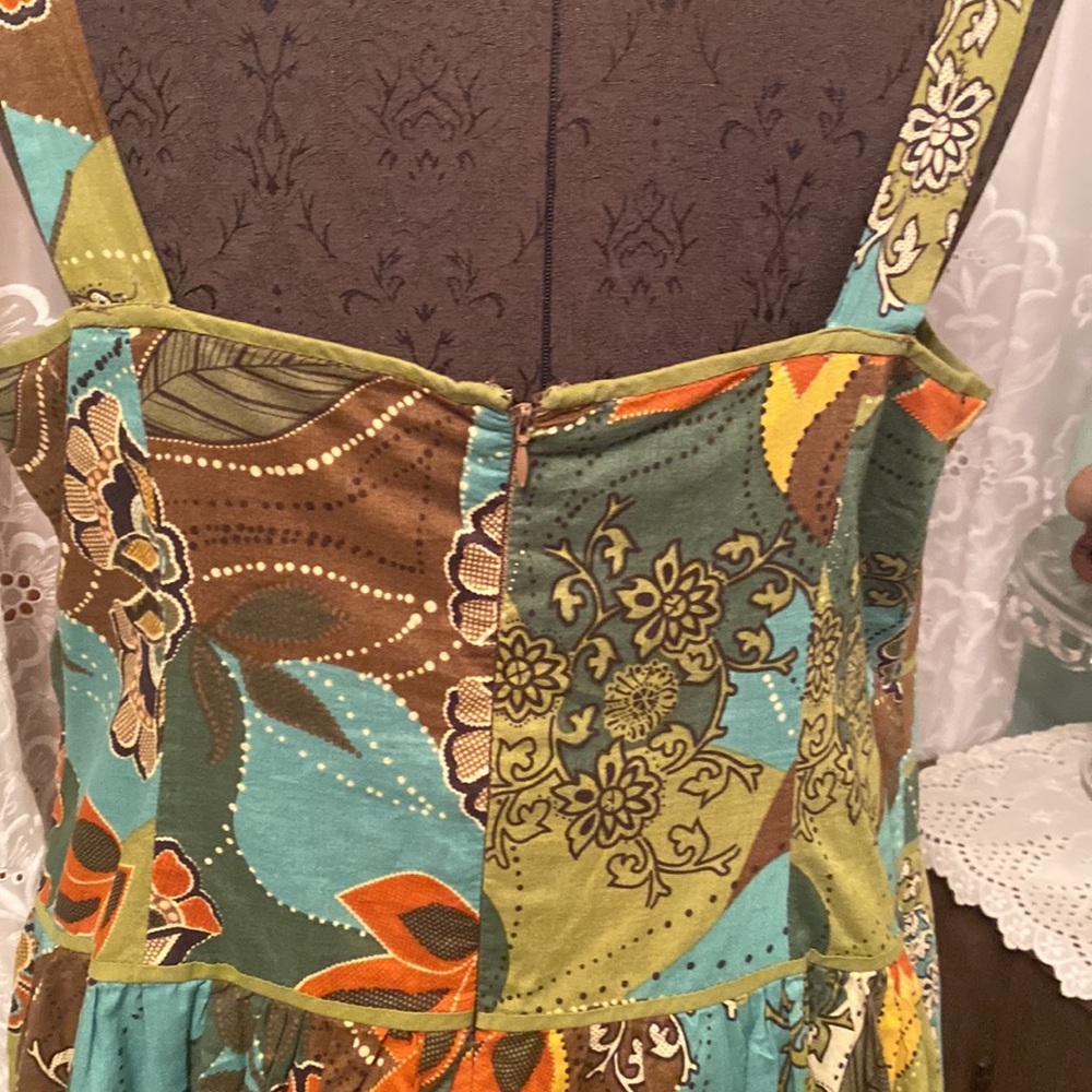 Signature by Robbie Bee Multicolor Floral Dress - Picture 4 of 10